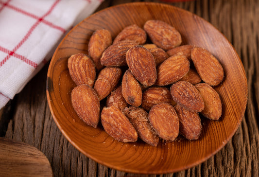 Buy Salted Almonds in Pakistan – The Perfect Blend of Taste and Nutrition