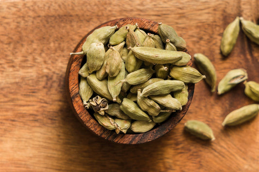 Green Cardamom (Hari Elaichi) in Pakistan – The Queen of Spices